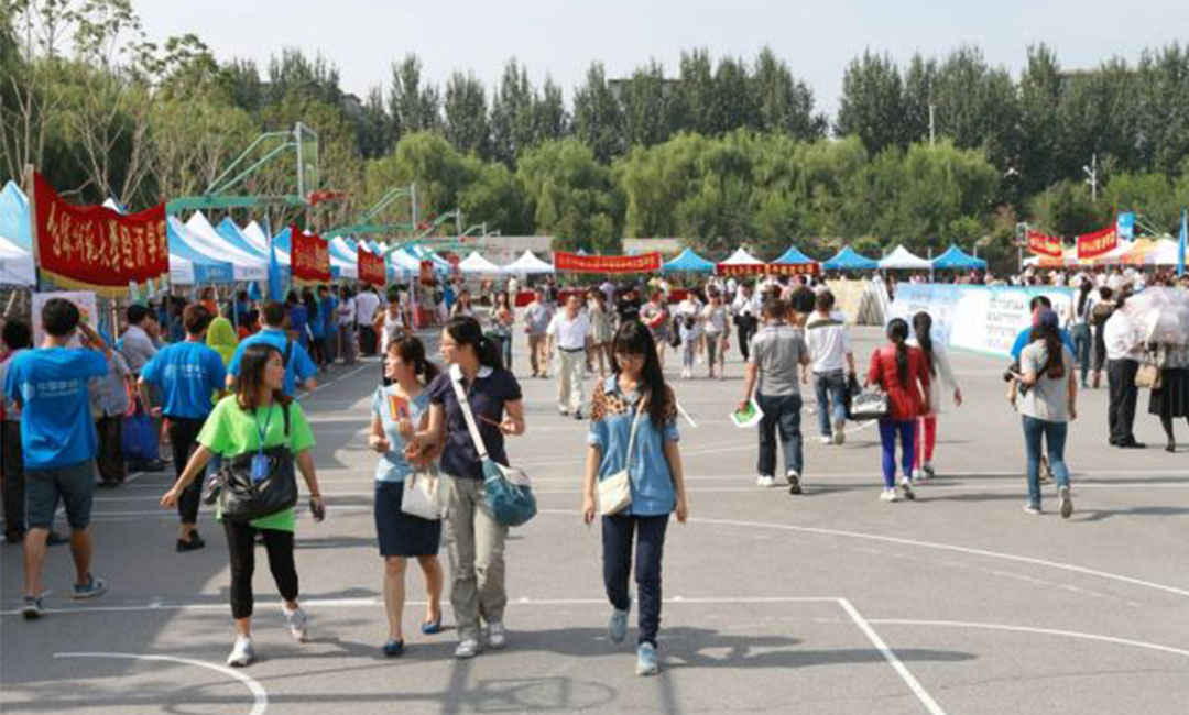 无锡汇华学院新生招商活动策划